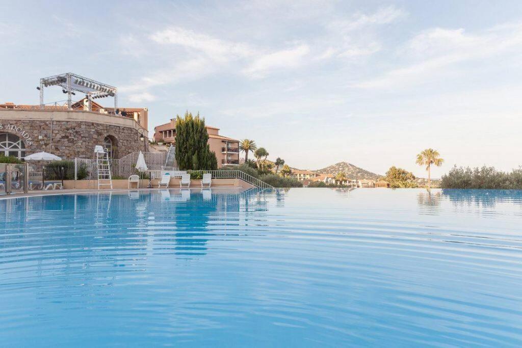 Dans Un Cadre D'Exception, Vue Mer Panoramique A Agay Cote D'Azur, Village Vacances Cap Esterel, T2 Avec Jardin, Golf, Climatisation, Wifi, 5 Piscines Saint-Raphaël Exteriér fotografie