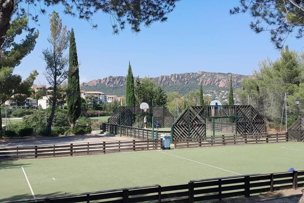 Dans Un Cadre D'Exception, Vue Mer Panoramique A Agay Cote D'Azur, Village Vacances Cap Esterel, T2 Avec Jardin, Golf, Climatisation, Wifi, 5 Piscines Saint-Raphaël Exteriér fotografie